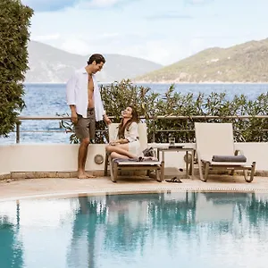 4* Appart hôtel Meliti Waterfront